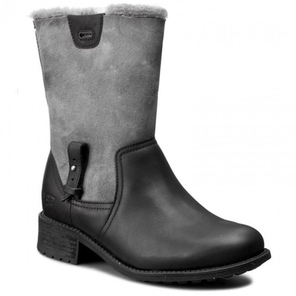 New in Box UGG Chyler Boots, Size 7 - Picture 6 of 15